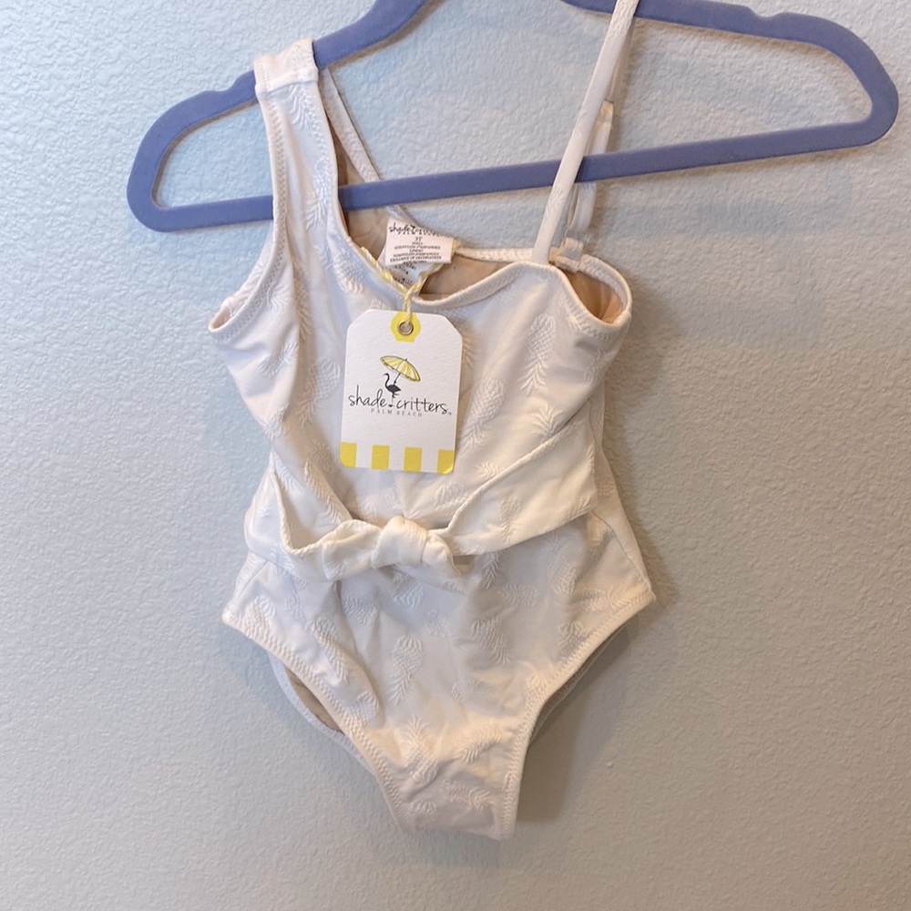Shade critters girls bathing suit. One piece. Size 3.
